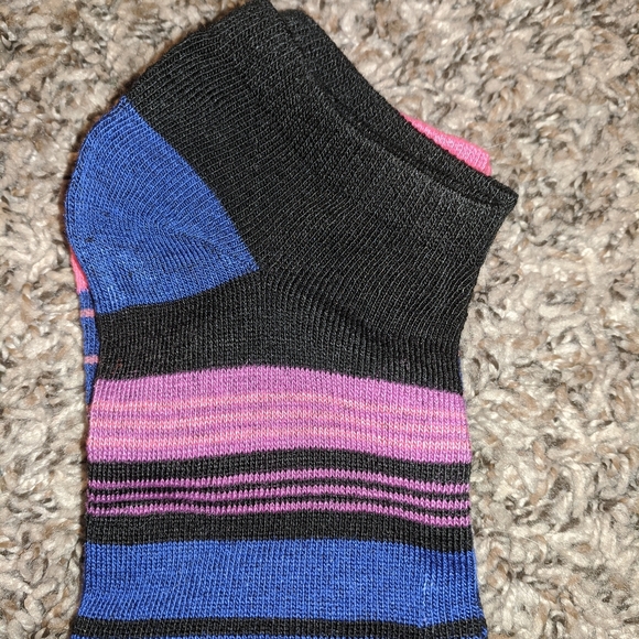 NWT! Beverly Hills Polo Club Socks (2prs) - Picture 2 of 3
